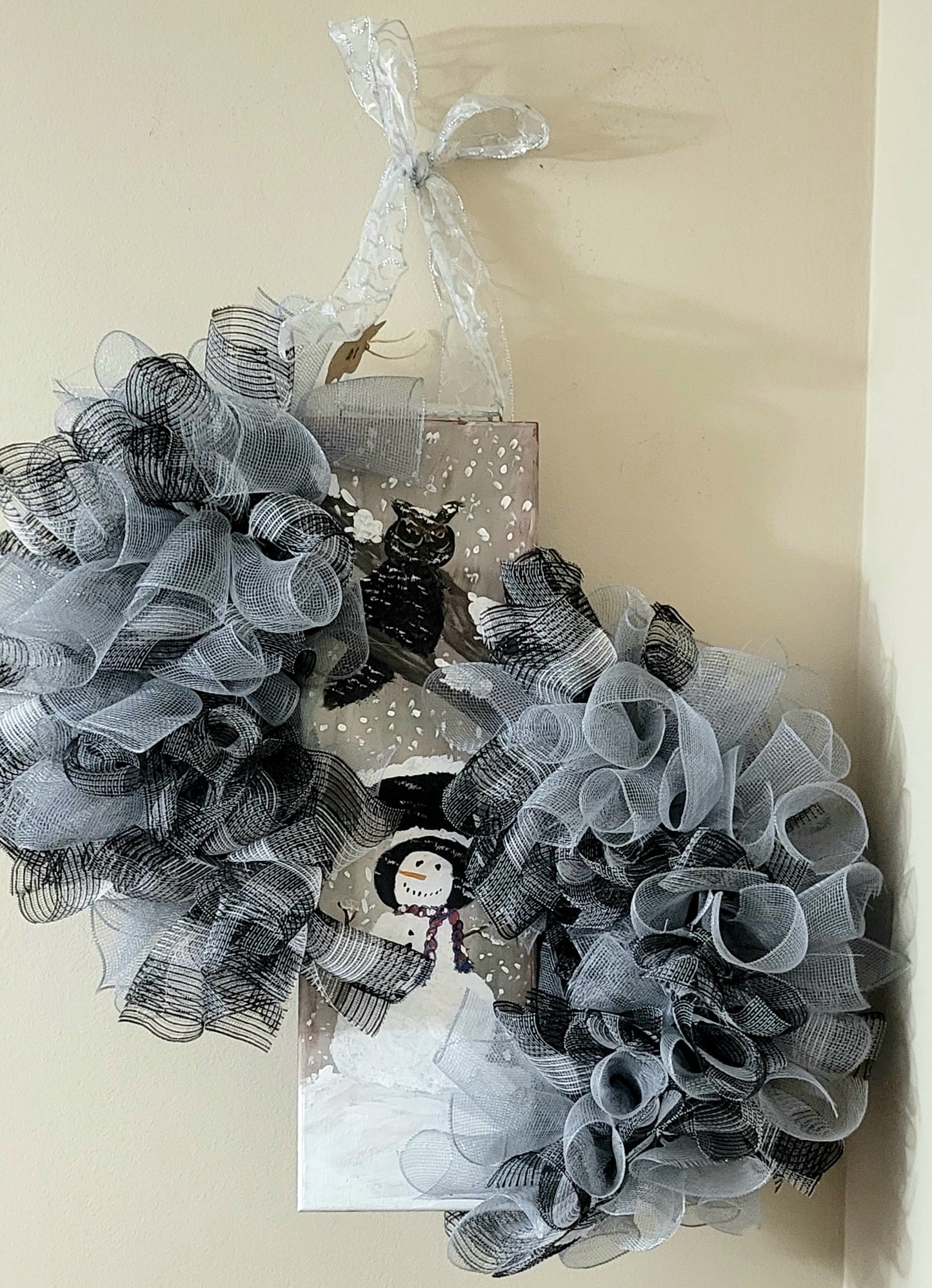 Frosted Twilight – Double-Sided Winter Door Hanger