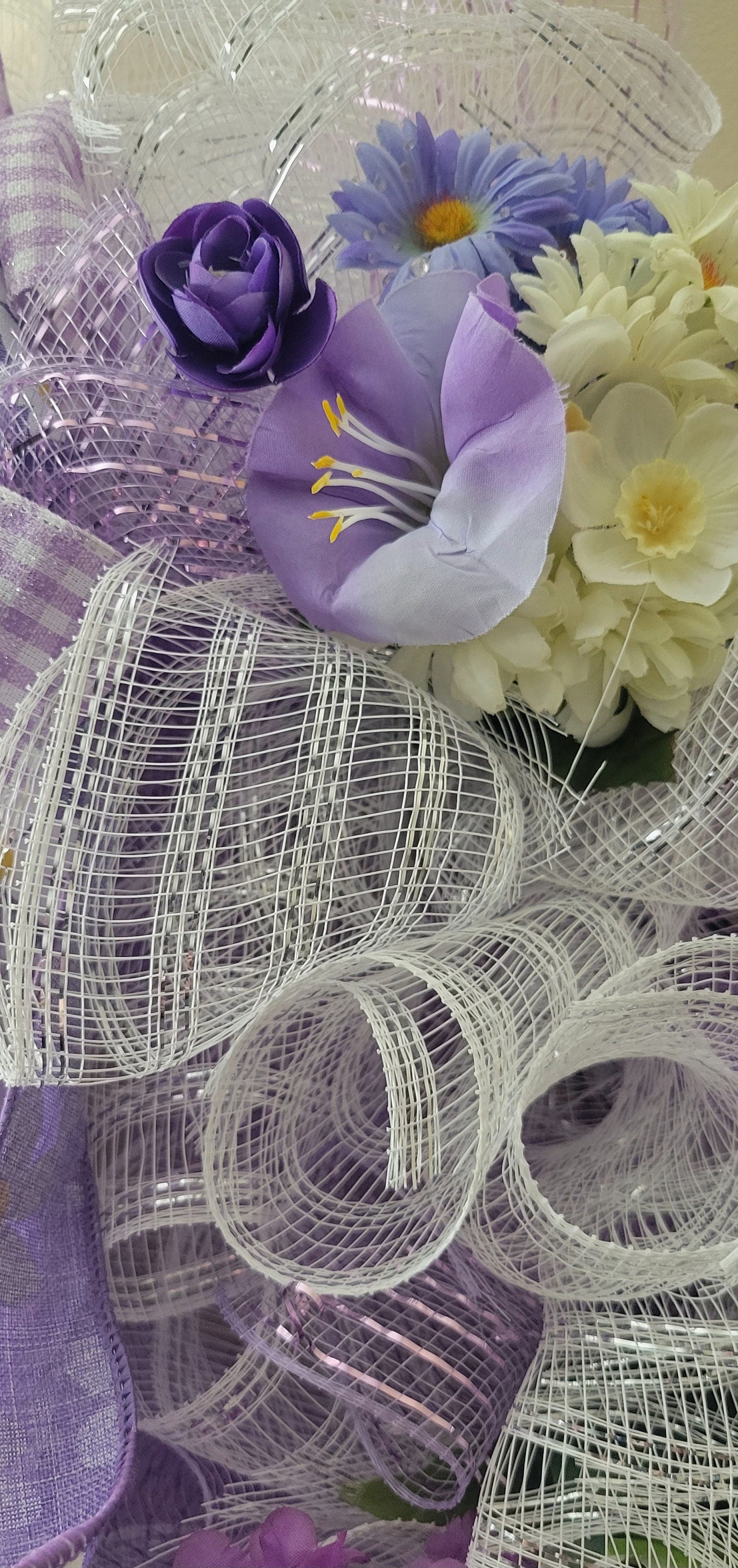 Lavender Elegance – Purple Floral Deco Mesh Spring Wreath